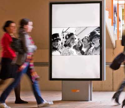 Digital Signage and Kiosk